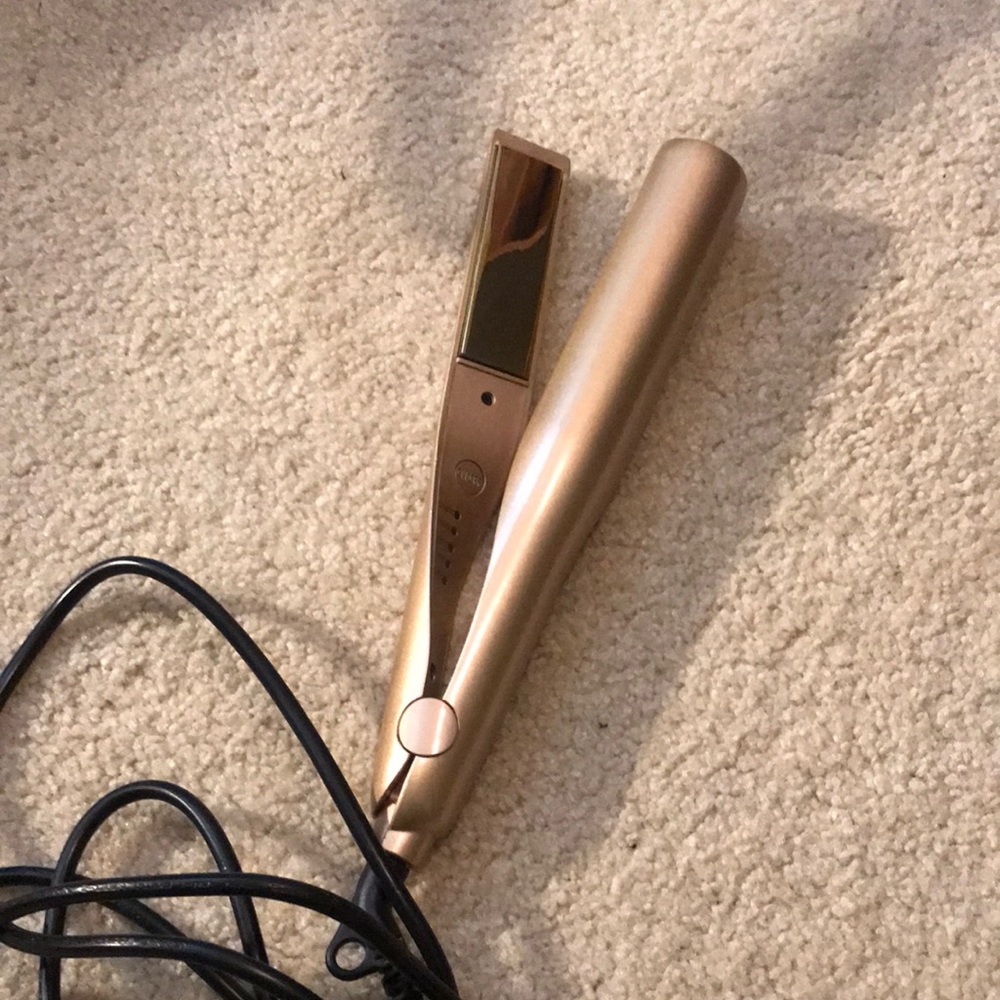 Two in one hair straightener and curler